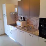 In Kampor Mit Privatparkplatz By Interhome ראב