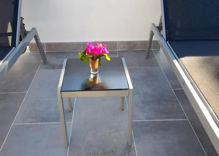 In Kampor Mit Privatparkplatz By Interhome * Rab Town