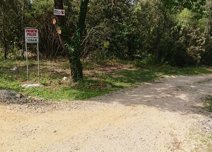 Сasa de vacaciones In Kampor Mit Privatparkplatz By Interhome *
